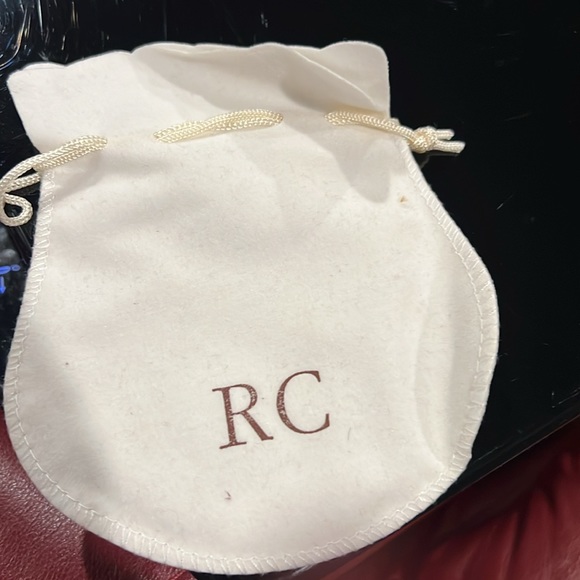 3/$20 - Set of 7 beaded bracelets silver bar - Picture 3 of 3